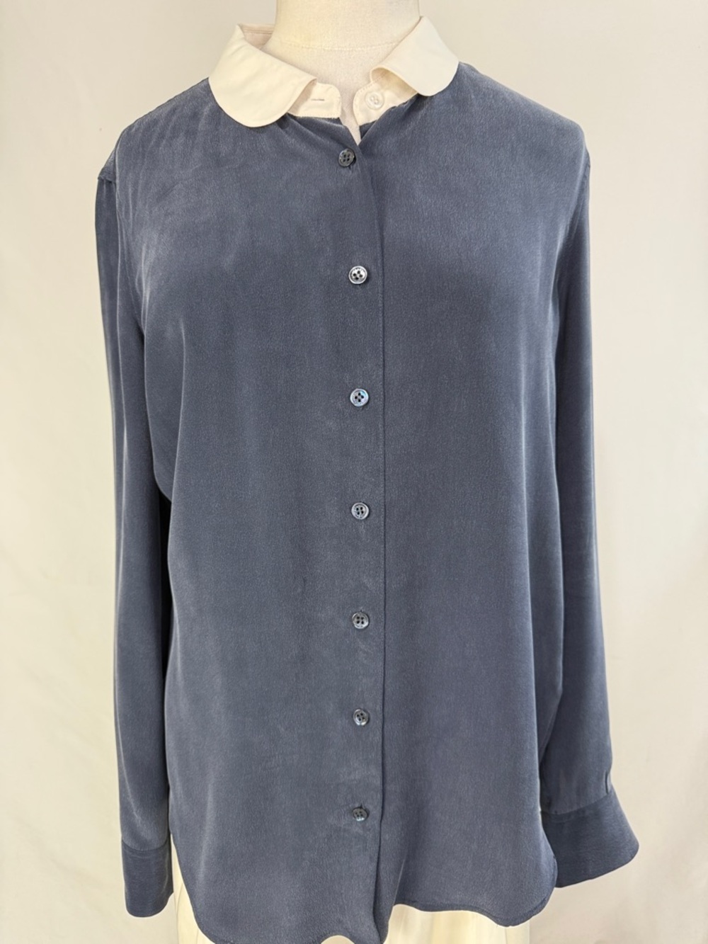 EQUIPMENT NAVY BLOUSE WITH CREAM PETER PAN COLLAR